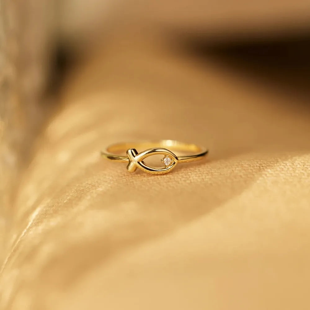 Fish Ring Method Silver Inlaid Zircon Fish Ring – Marvcos